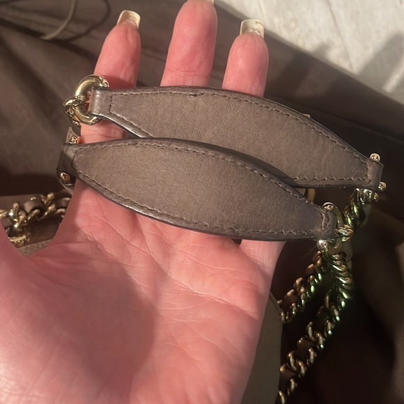 Mauve Gucci SoHo Bag - Picture 9 of 10